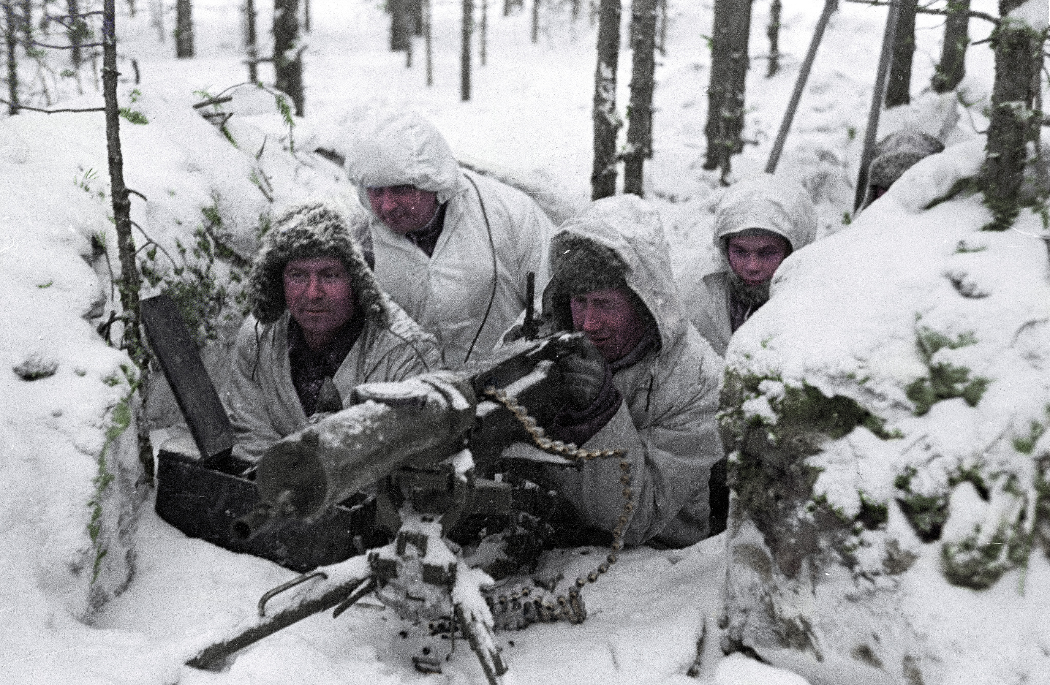 A_Finnish_Maxim_M-09-21_machine_gun_nest_during_the_Winter_War