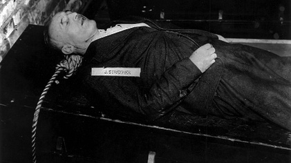 photo.nuernberg.streicher.dead