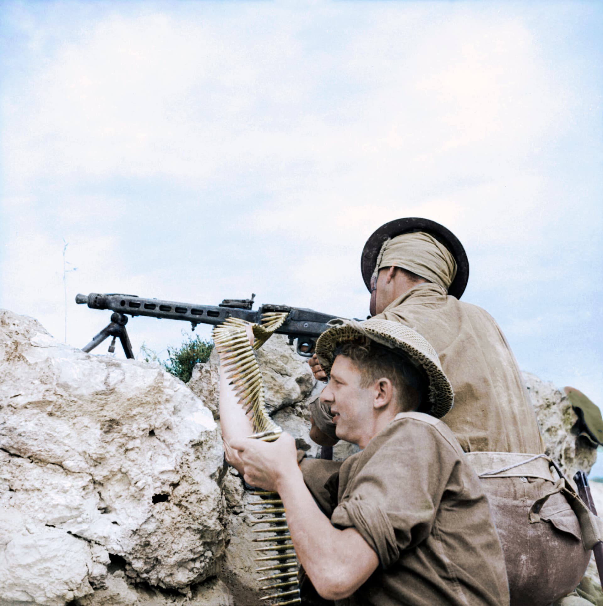 British_soldiers_in_Tunisia_during_World_War_2,27_April_1943(41975205770)